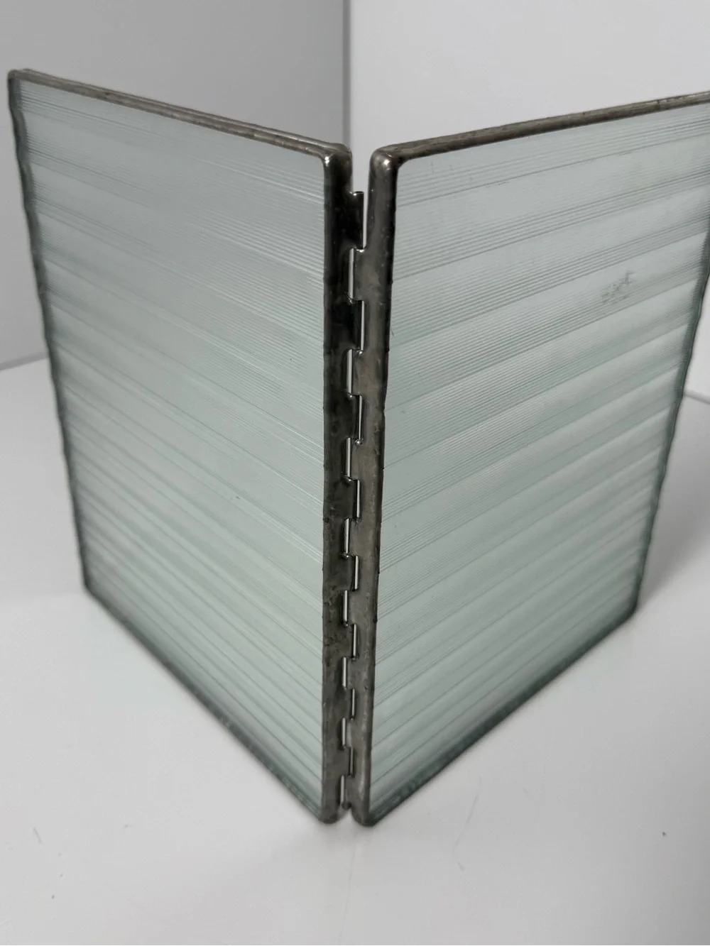 Vtg Bedford Stained Glass Hinged Double Picture Frame Horizontal Ribbed Glass
